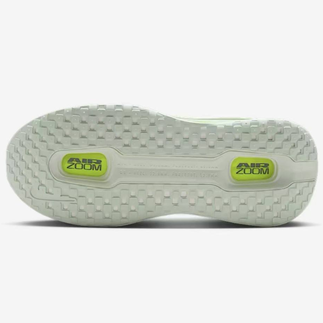 Nike Vomero Premium™ – White Glow et Green Strike