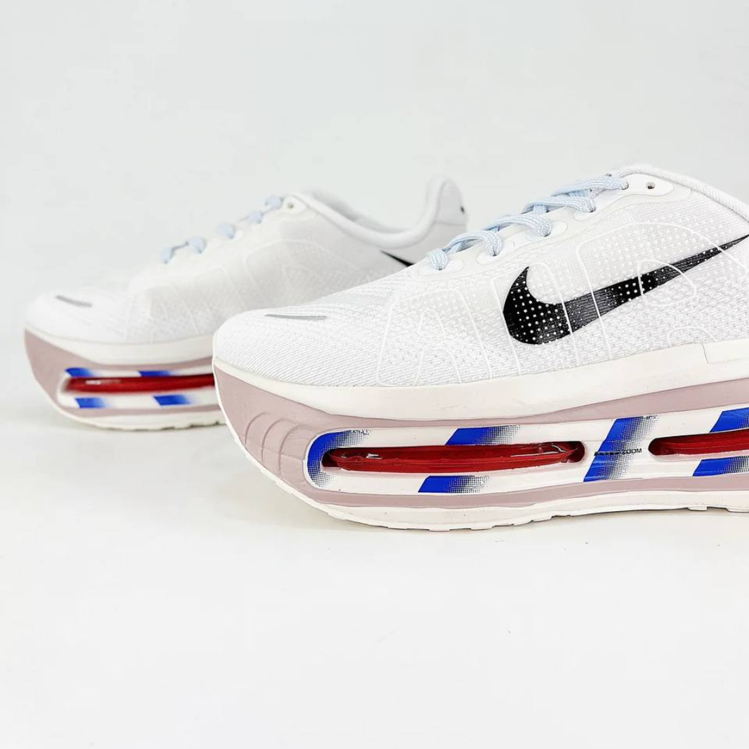 Nike Vomero Premium™ – Blanc Lumière avec Bleu Océan et Rouge Carmin