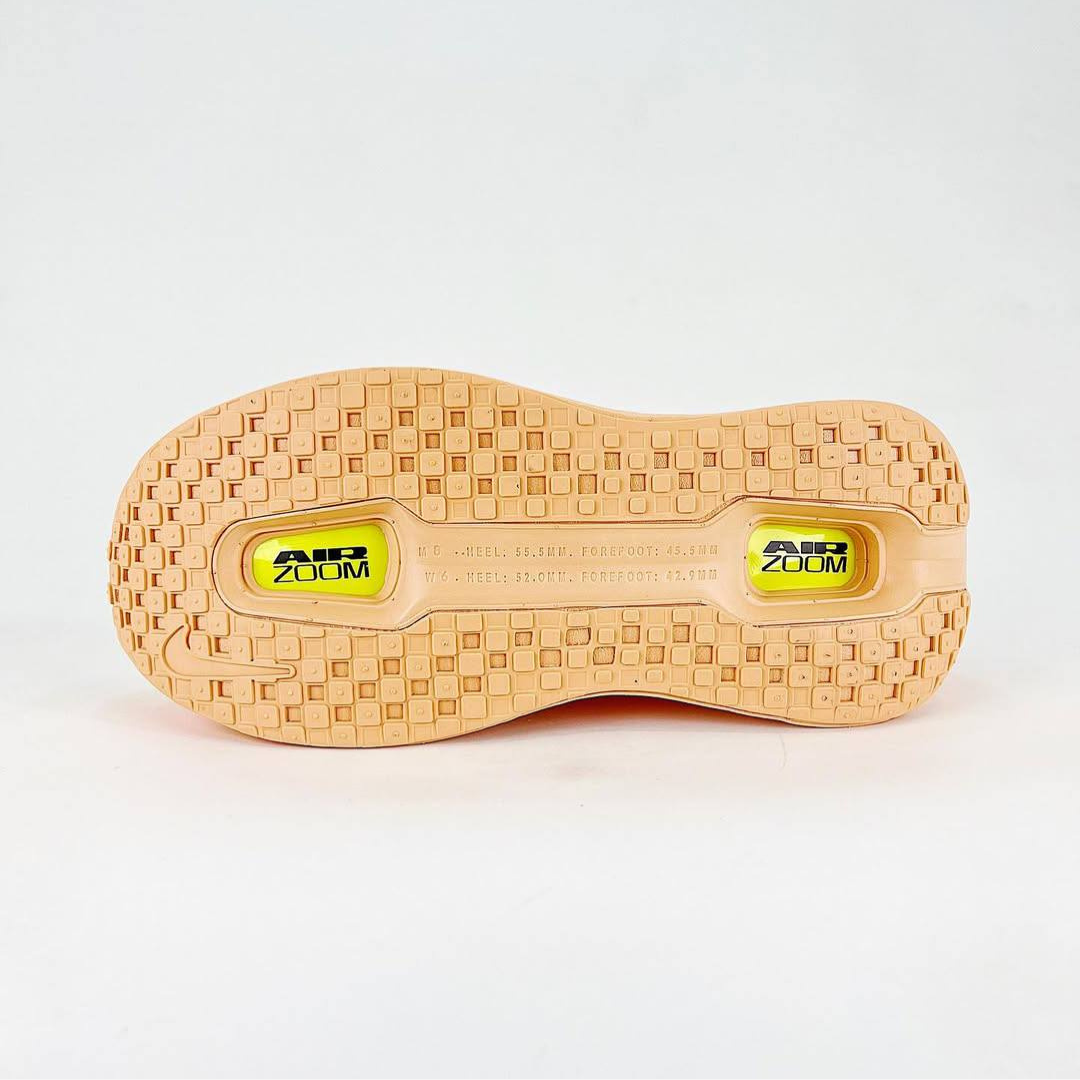 Nike Vomero Premium™ – Orange coucher de soleil avec Ombre noire