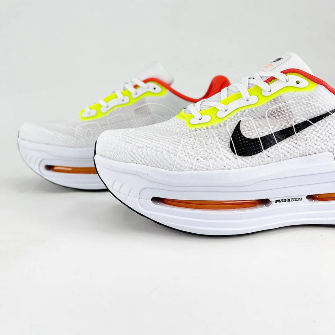 Nike Vomero Premium™ – Blanc brillant avec Cramoisi vif et Vert fluo