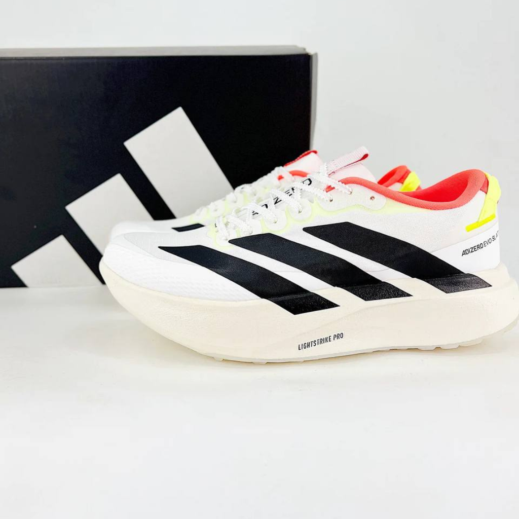 Adidas Adizero EVO SL ATR™ – Blanc/Noir et Rouge