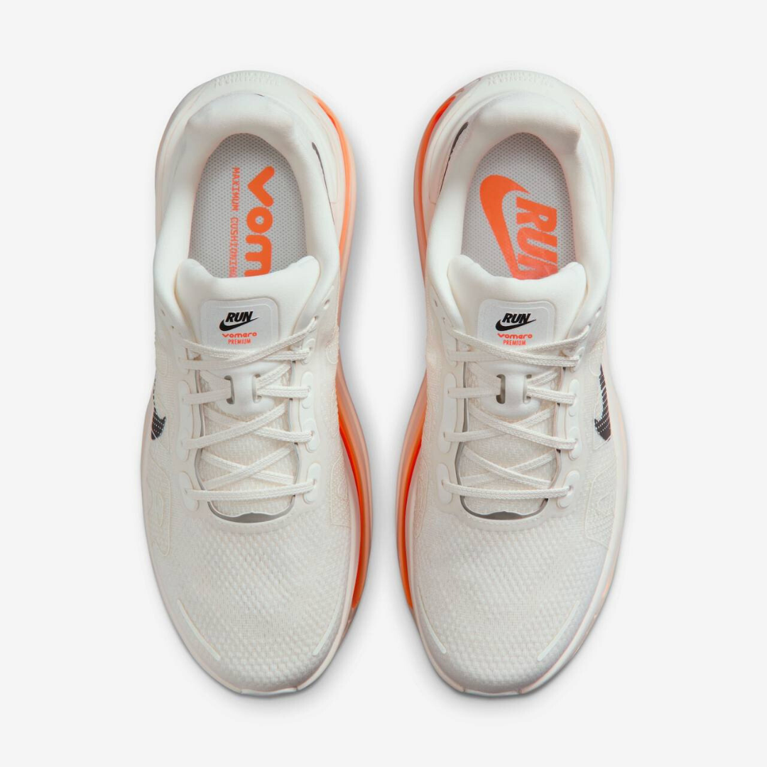 Nike Vomero Premium™ – Sable du désert avec Orange coucher de soleil