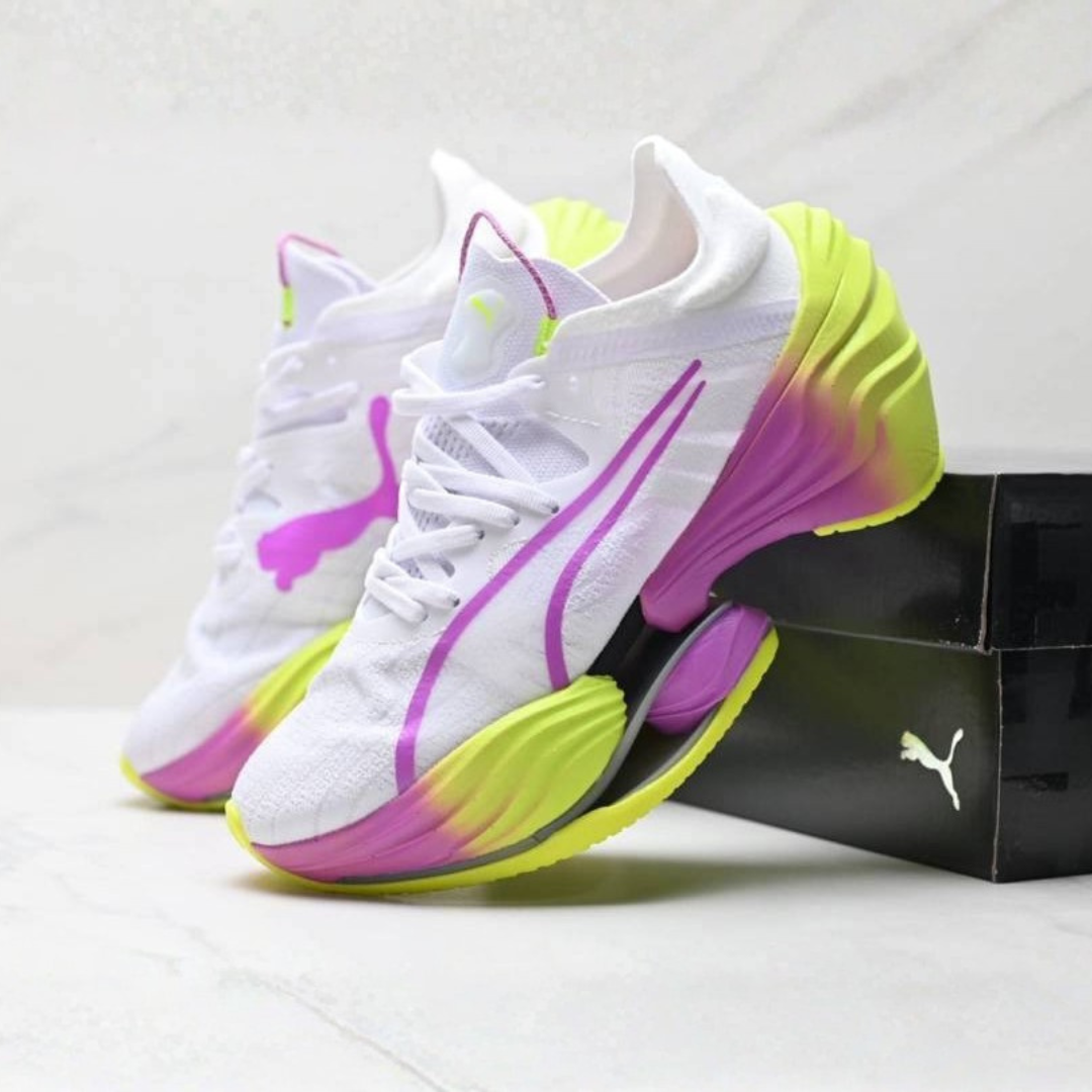 Puma Fast-RB Nitro Elite™ – Blanc et violet avec vert fluo