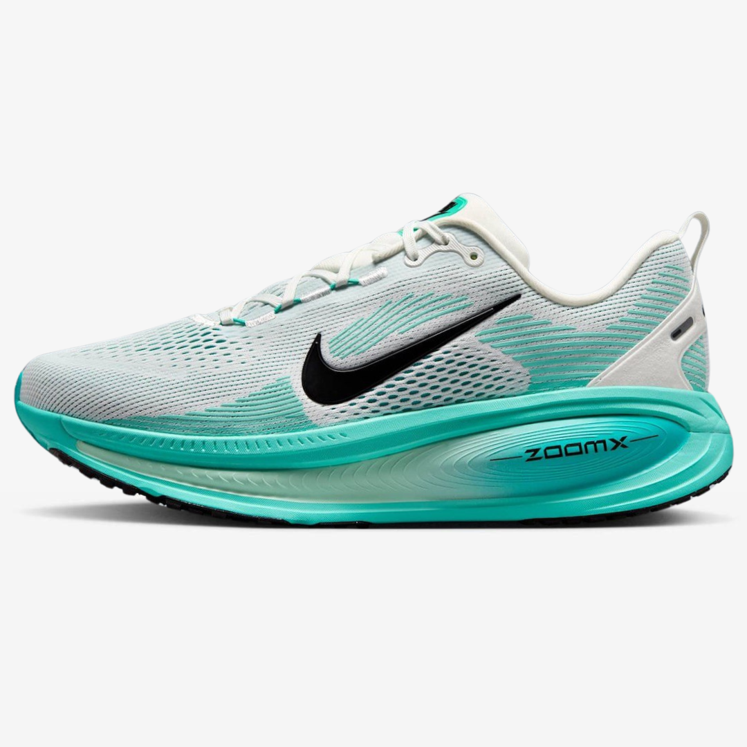 Nike Vomero 18™ – White Glow avec Dusty Cactus
