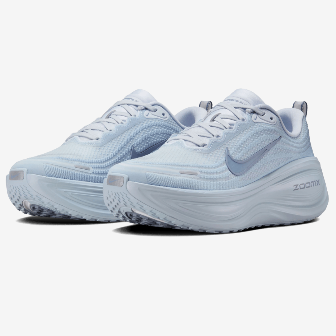 Nike Vomero Plus™ – Bleu Océan et Gris Clair
