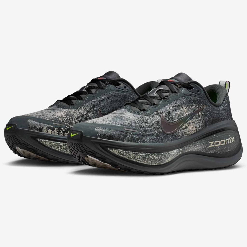 Nike Vomero Plus™ – Avoine Sable c/ Anthracite Fumée