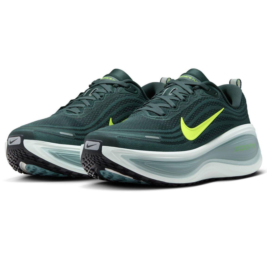 Nike Vomero Plus™ – Vert foncé avec Volt Surge