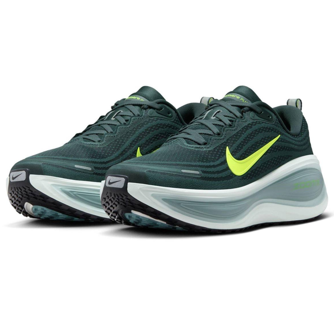 Nike Vomero Plus™ – Vert foncé avec Volt Surge