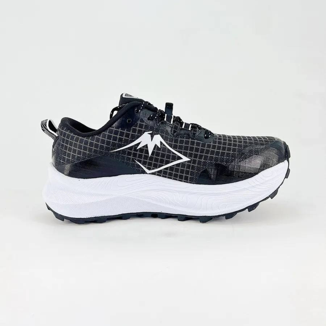 Asics Trabuco Max 3™ – Noir et Blanc