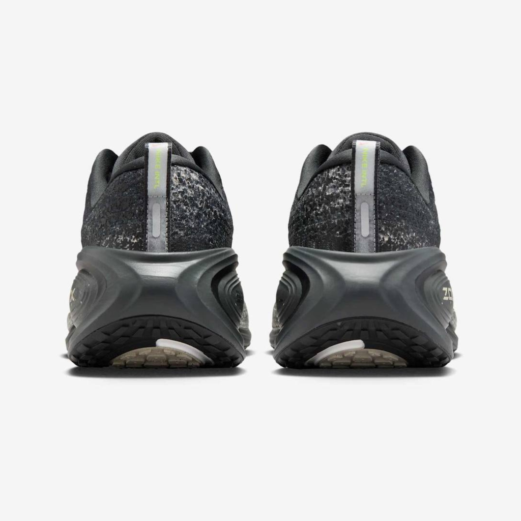 Nike Vomero Plus™ – Avoine Sable c/ Anthracite Fumée