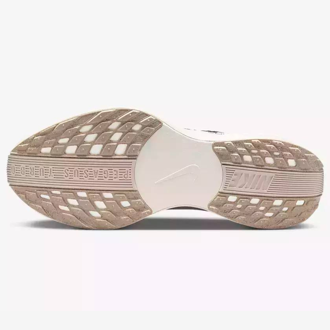 Nike Air Zoom Pegasus Plus™ – Blanc/Beige
