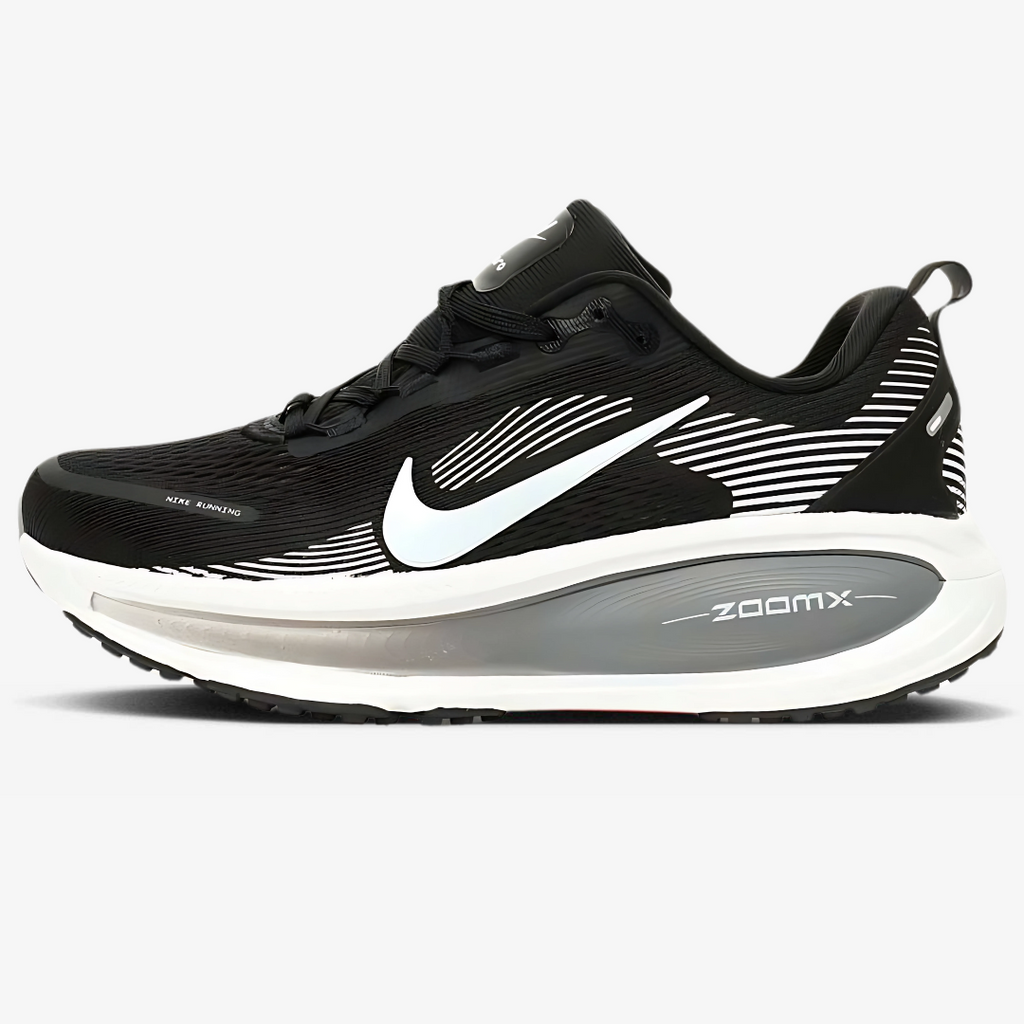 Nike Vomero 18™ – Black Shadow avec White Mist & Steel Grey