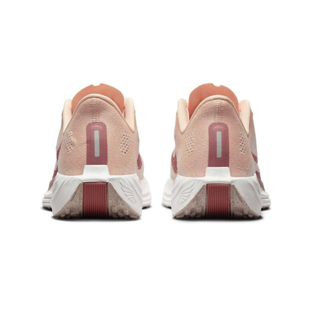 Nike Air Zoom Pegasus Plus™ – Rose avec Rouge Carmin