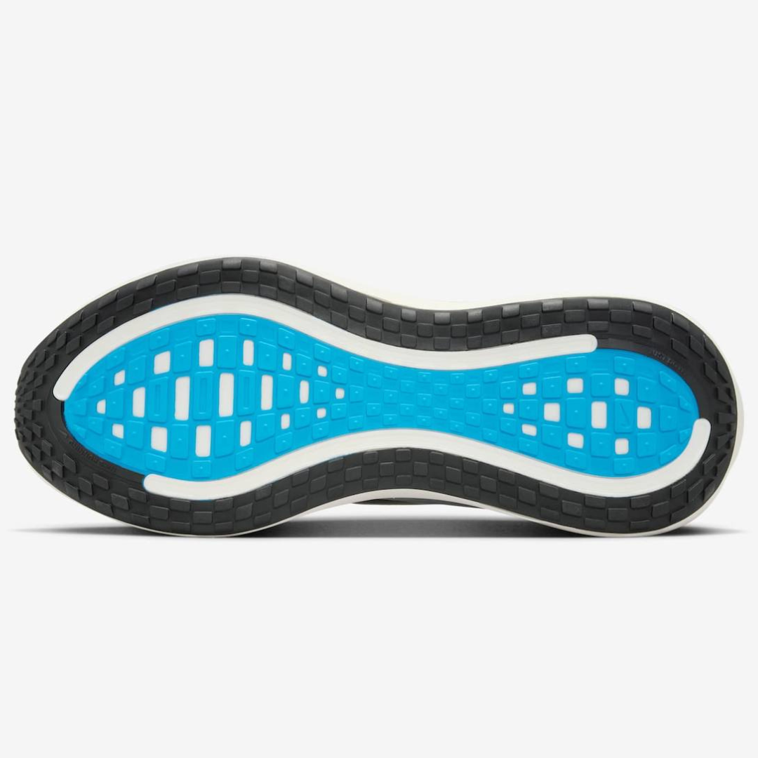 Nike Vomero Plus™ – Blanc Lumineux et Bleu Océan
