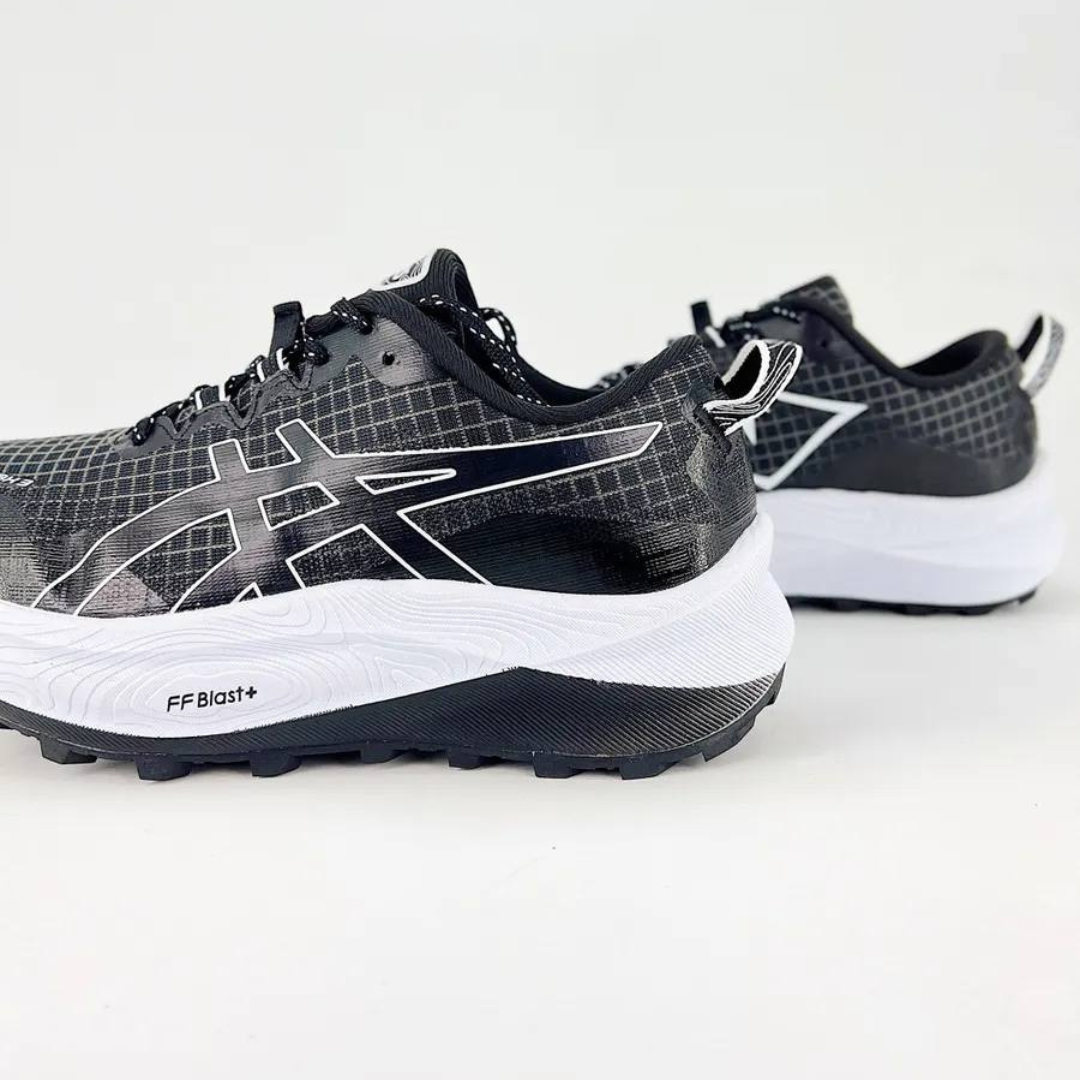 Asics Trabuco Max 3™ – Noir et Blanc