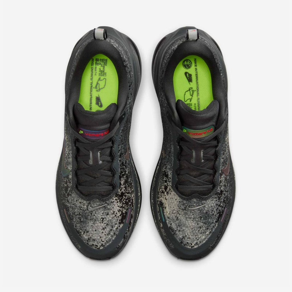 Nike Vomero Plus™ – Avoine Sable c/ Anthracite Fumée