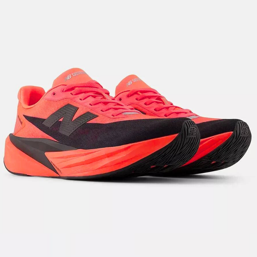 New Balance FuelCell Rebel V5™ – Rouge vif et noir