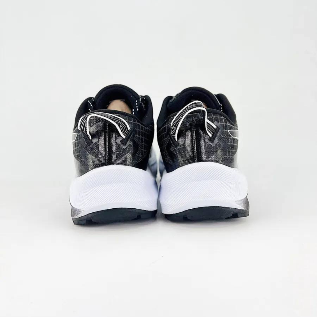 Asics Trabuco Max 3™ – Noir et Blanc