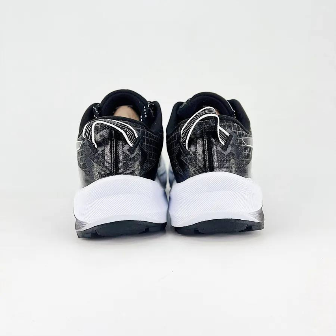 Asics Trabuco Max 3™ – Noir et Blanc