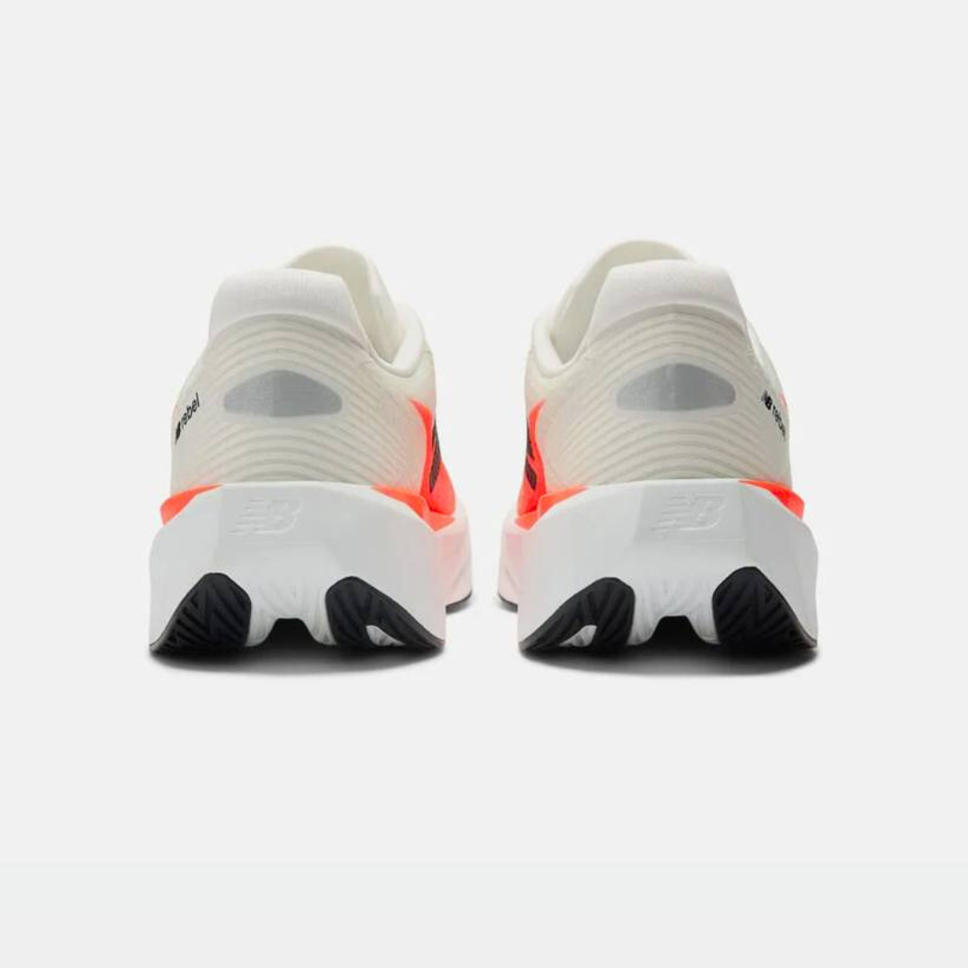 New Balance FuelCell Rebel V5™ – Blanc/Rouge