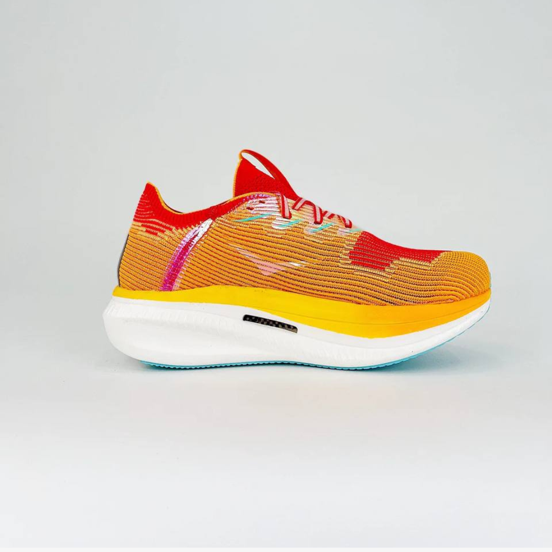 Hoka Cielo X1 Unisexe™ – Cerise Vibrante avec Éclat Solaire Radieux
