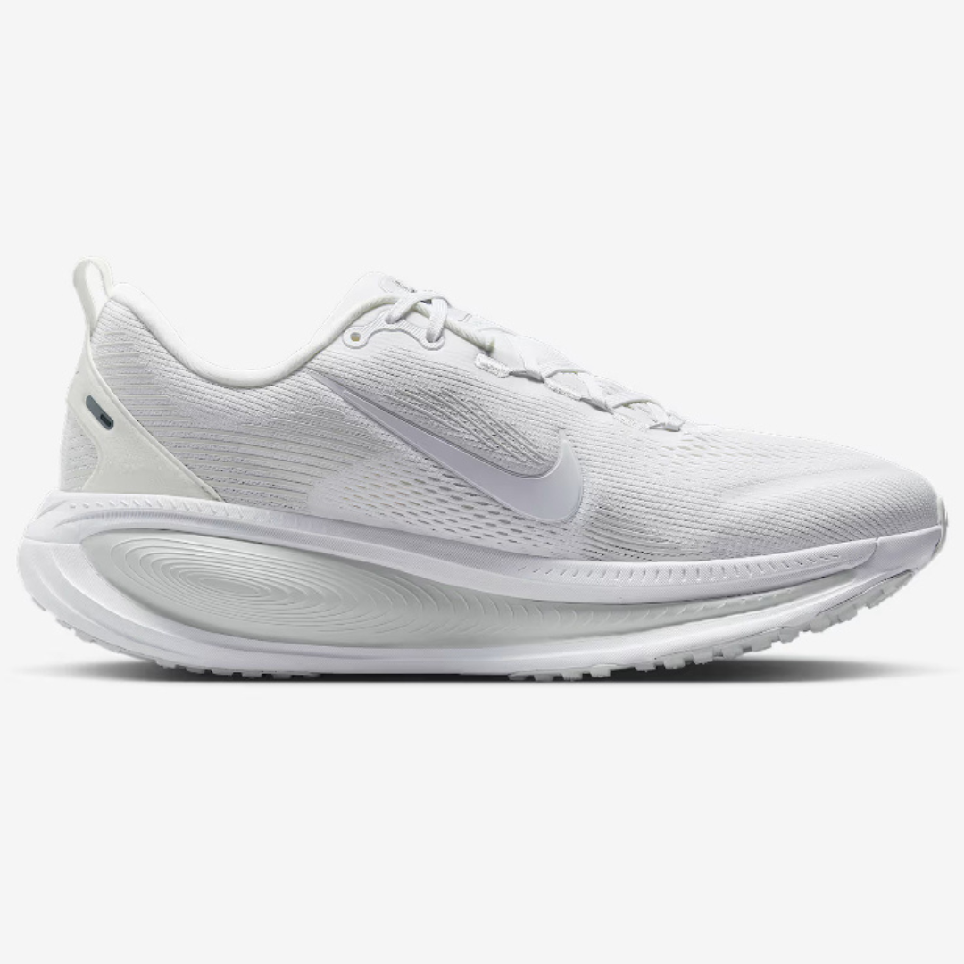 Nike Vomero 18™ – Édition Triple White