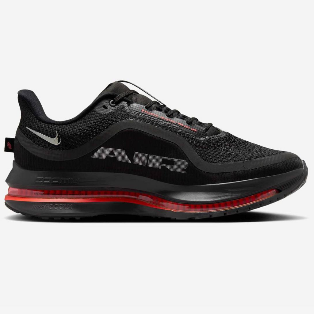 Nike Air Zoom Pegasus Premium™ – Black Shadow avec Crimson Rush