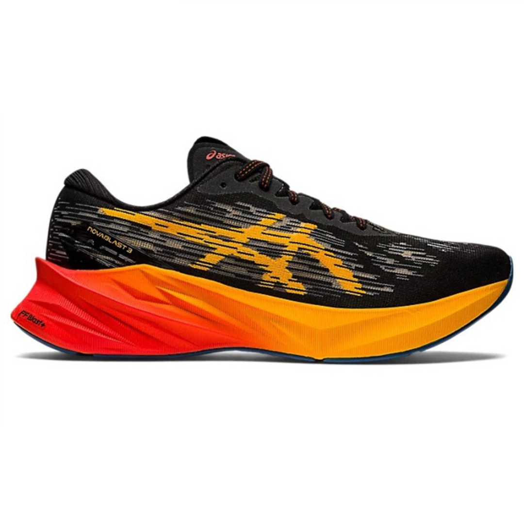 Asics Novablast 3™ – Noir avec Rouge et Orange