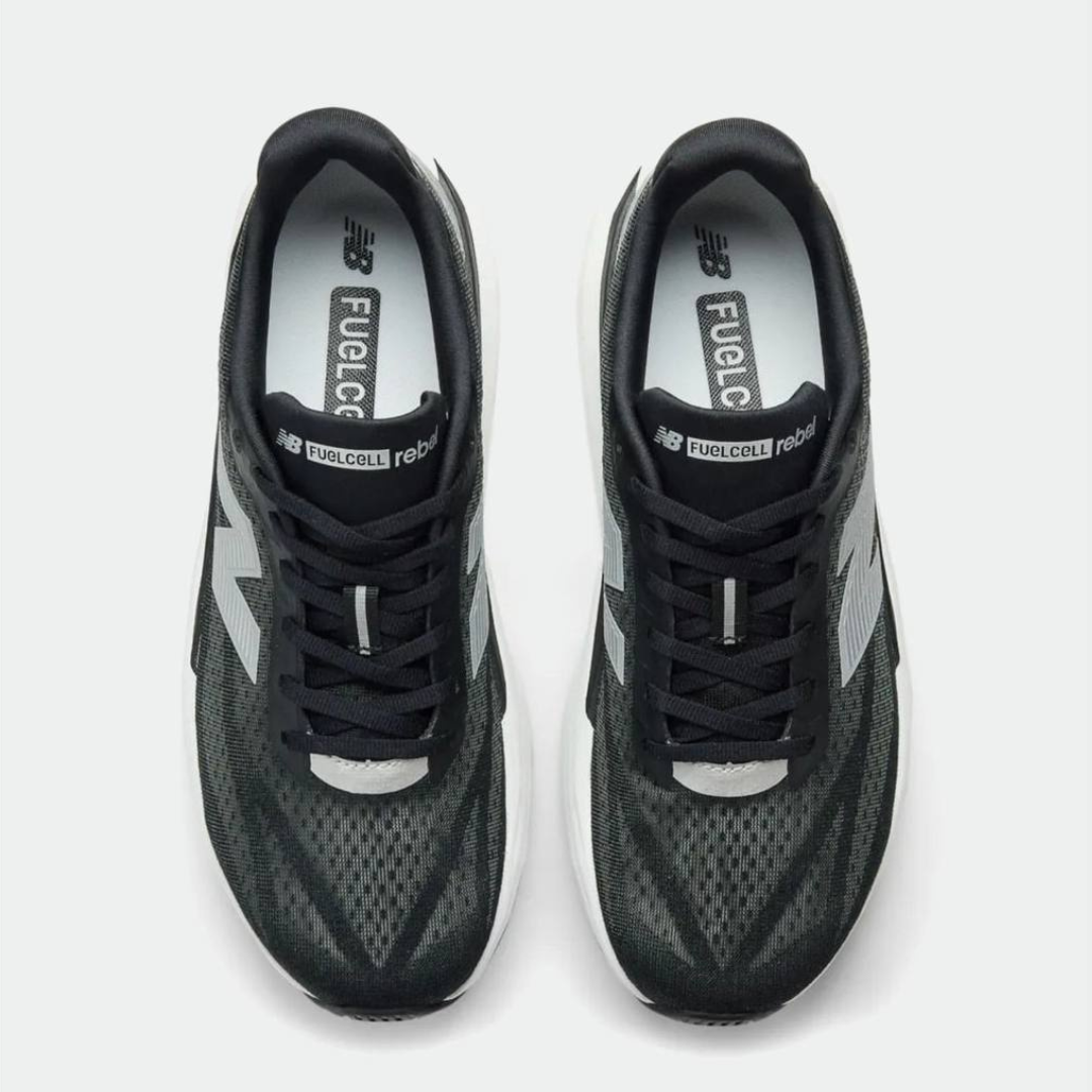 New Balance FuelCell Rebel V5™ – Noir/Blanc