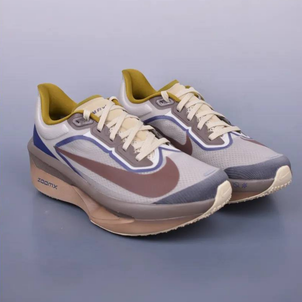 Nike Air Zoom Fly 6™ – Earth Brown avec Steel Grey