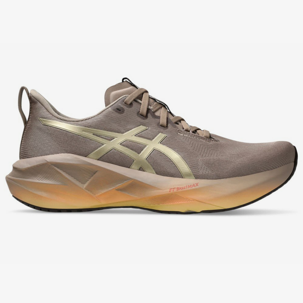 Asics Novablast 5 Luxe™ – Dor et Marron