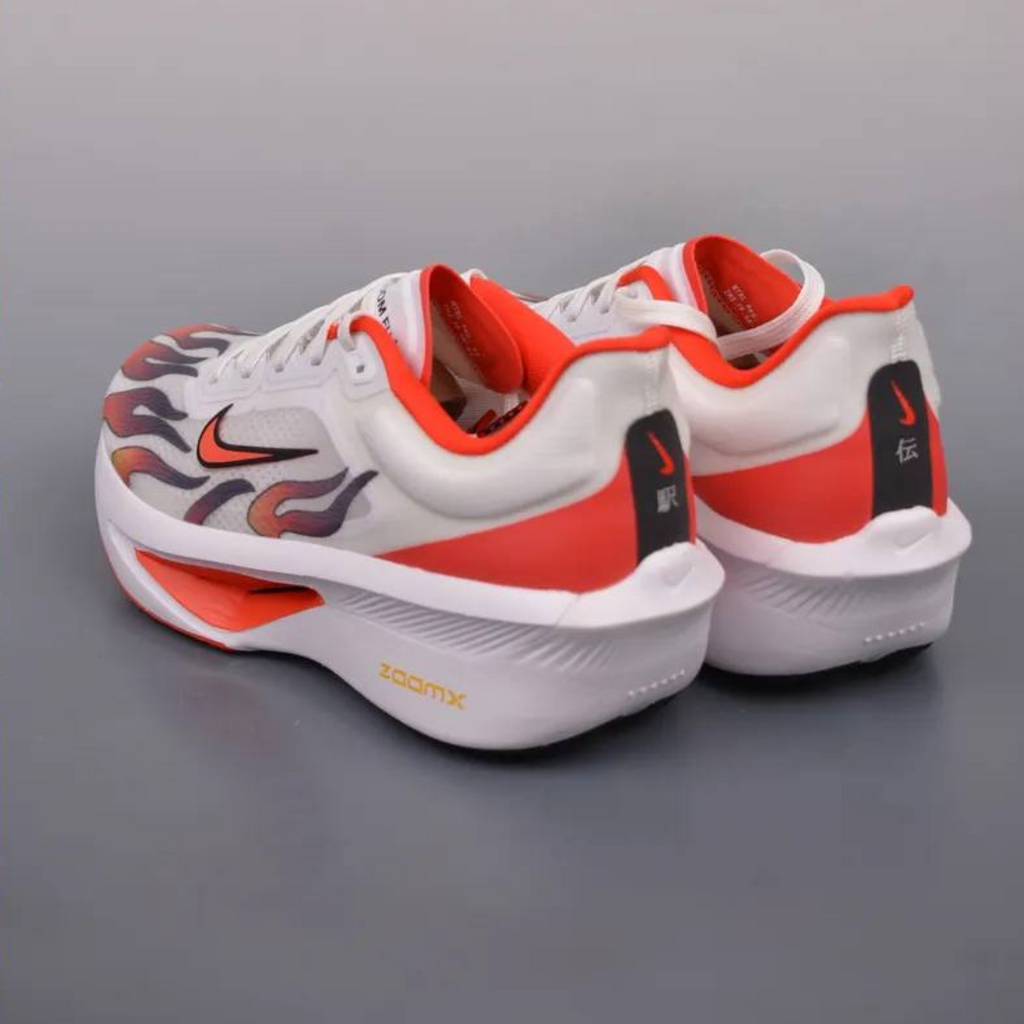 Nike Air Zoom Fly 6 Ekiden™ – Édition Blanc Luminescent