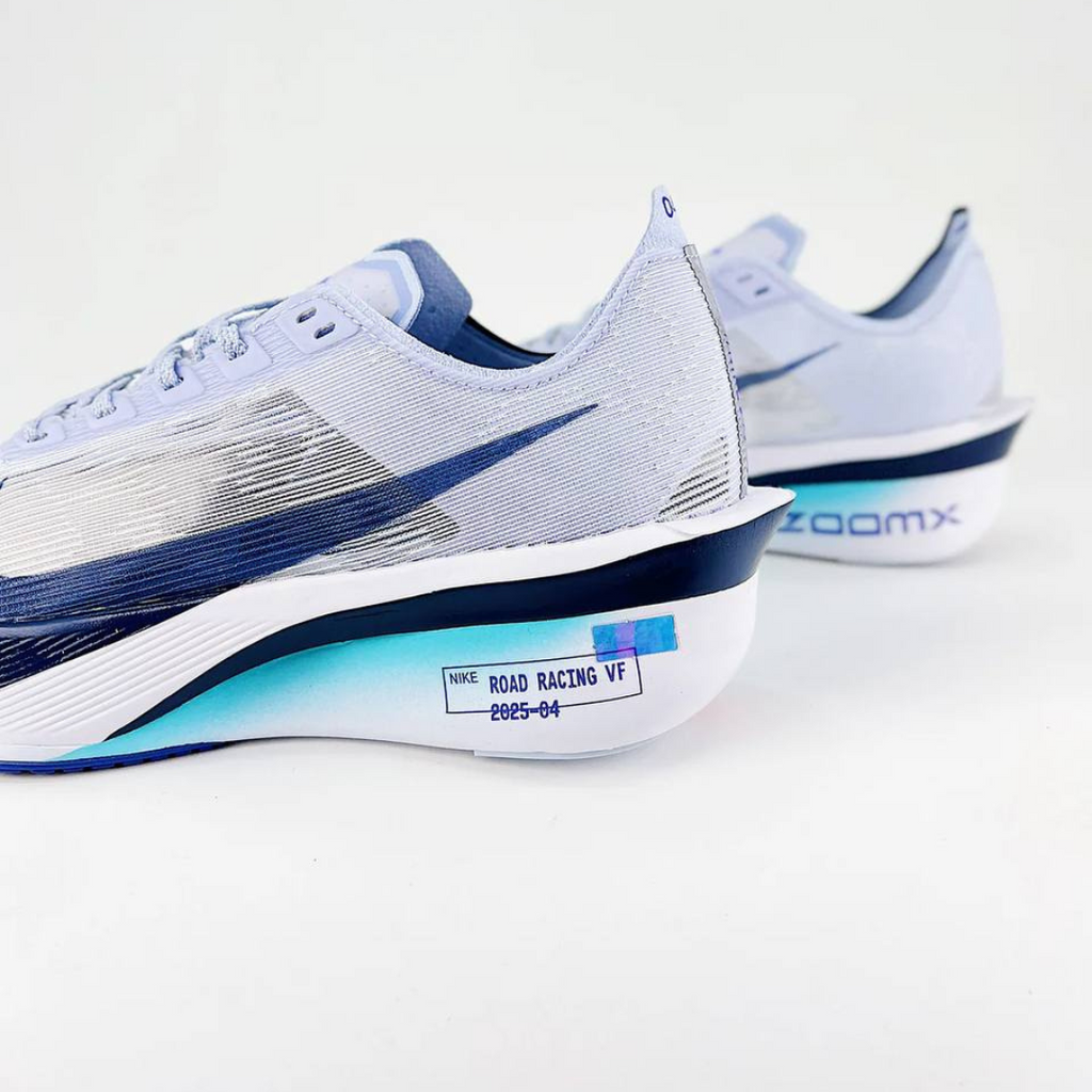 Nike ZoomX Vaporfly 4™ – White Drift/Blue Motion