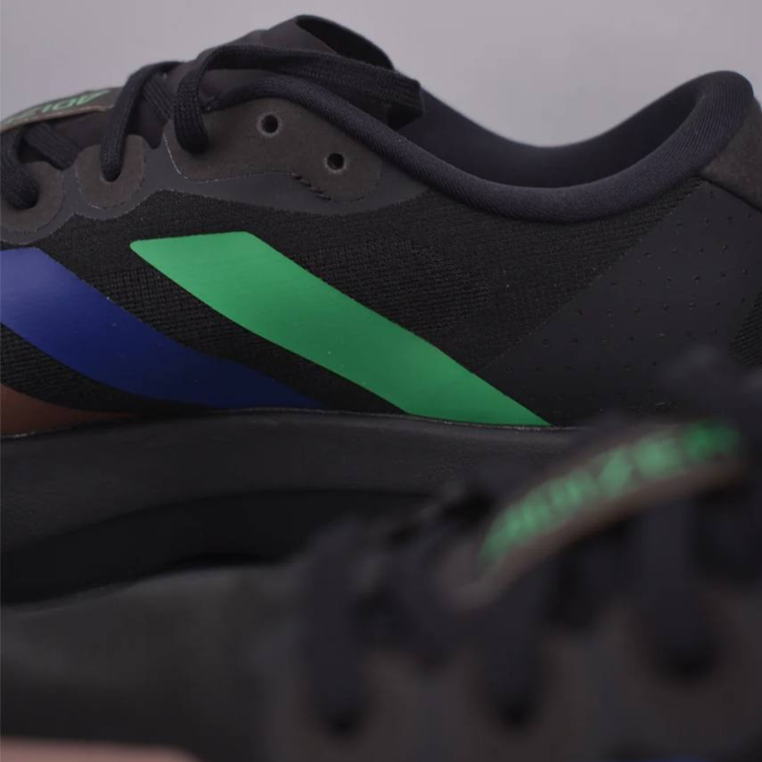 Adidas Adizero EVO SL™ – Noir avec Vert, Bleu et Marron