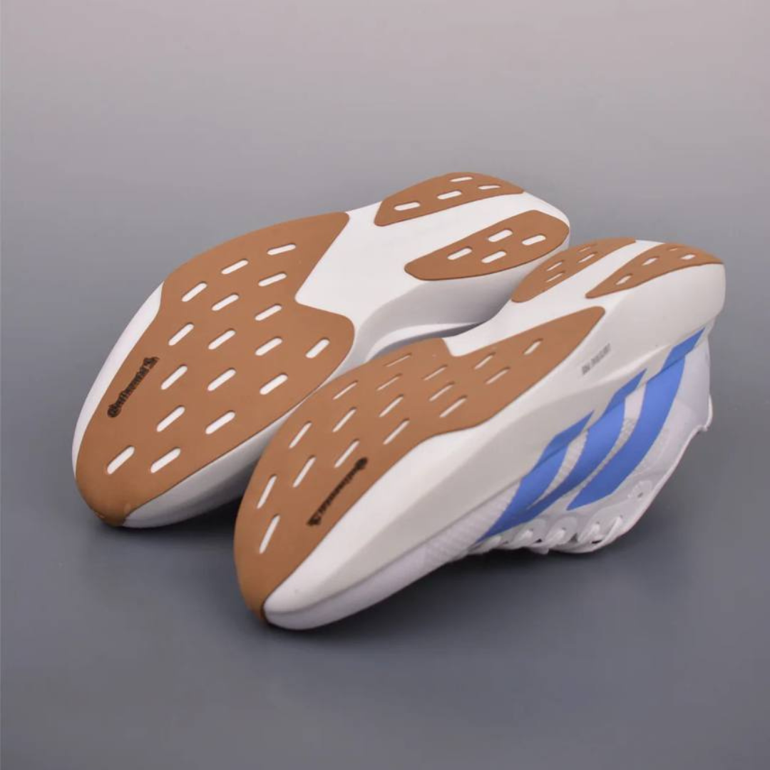 Adidas Adizero EVO SL™ – Blanc et Bleu