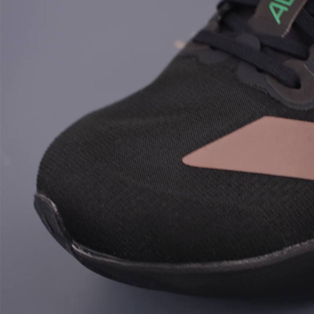 Adidas Adizero EVO SL™ – Noir avec Vert, Bleu et Marron