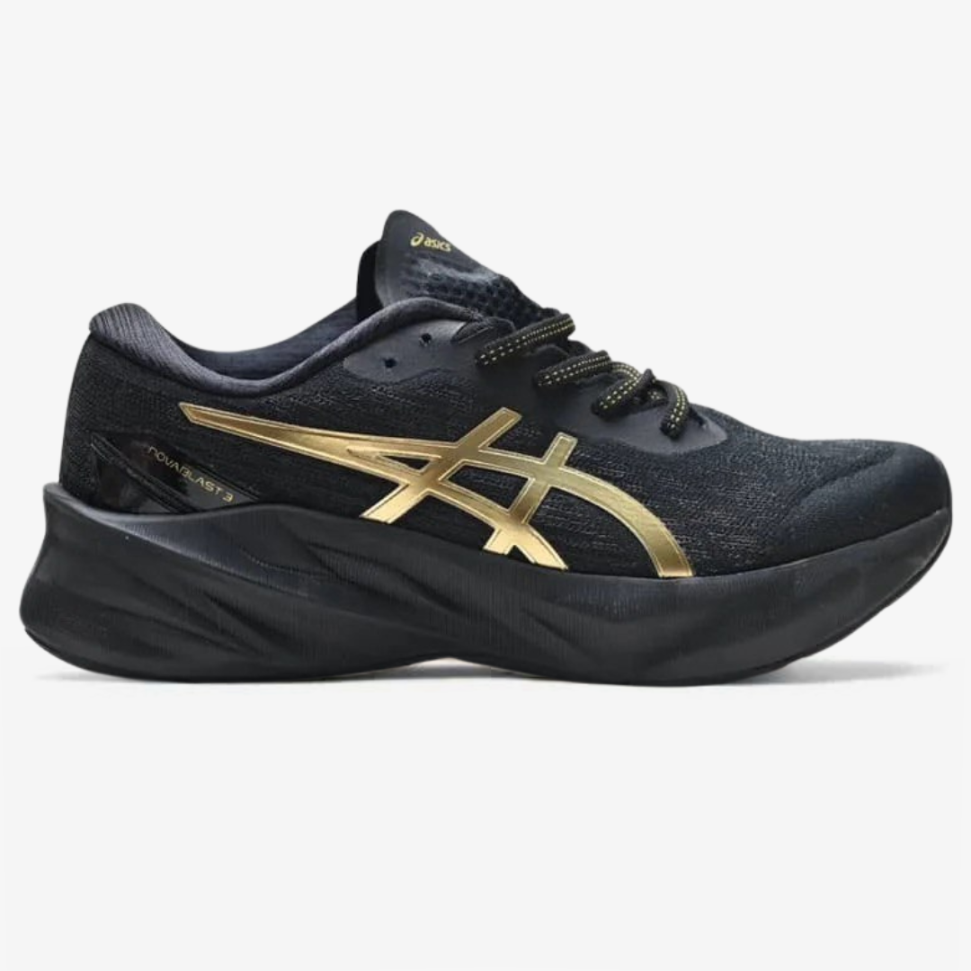 Asics Novablast 3™ – Noir/Doré