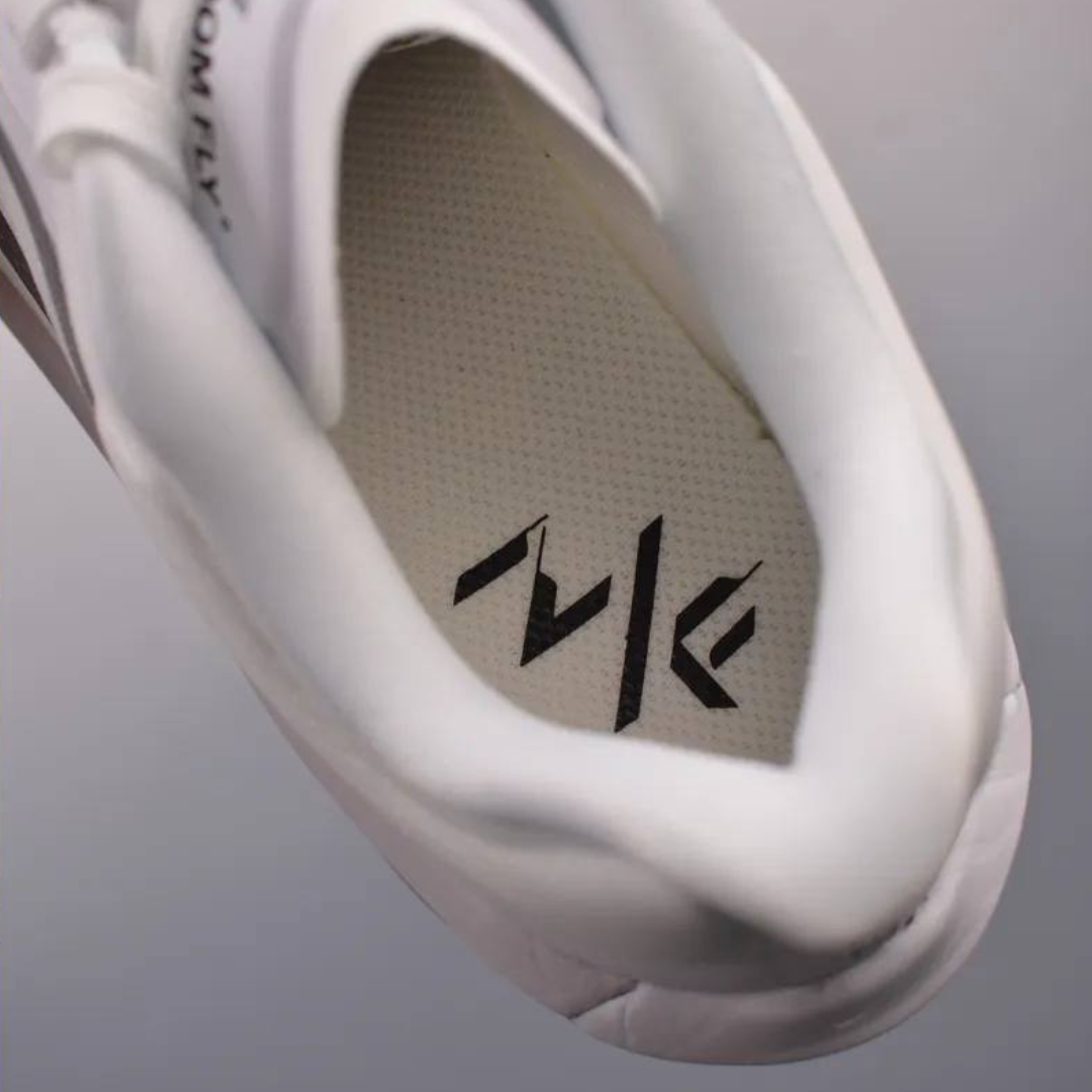 Nike Air Zoom Fly 6™ – Nuage Blanc avec Ombre Noire