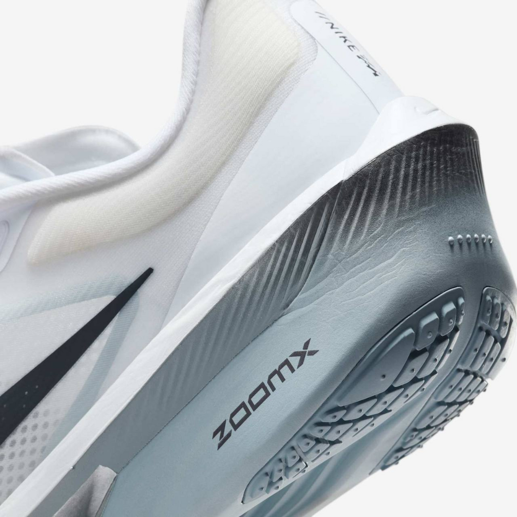 Nike Air Zoom Fly 6™ – Nuage Blanc avec Gris Acier