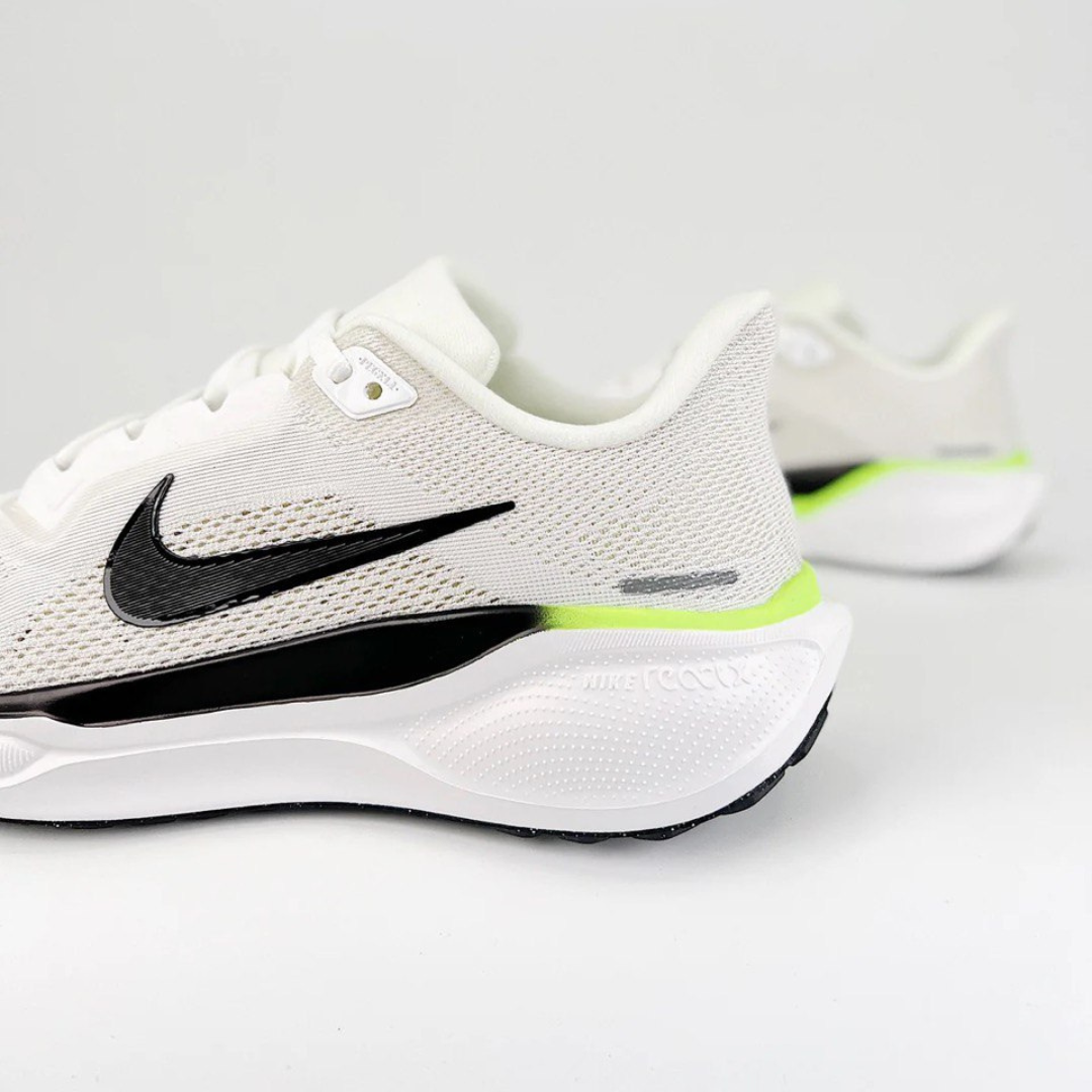 Nike Air Zoom Pegasus 41™ – Blanc avec Noir et Vert