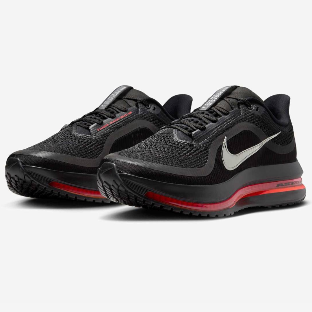 Nike Air Zoom Pegasus Premium™ – Black Shadow avec Crimson Rush