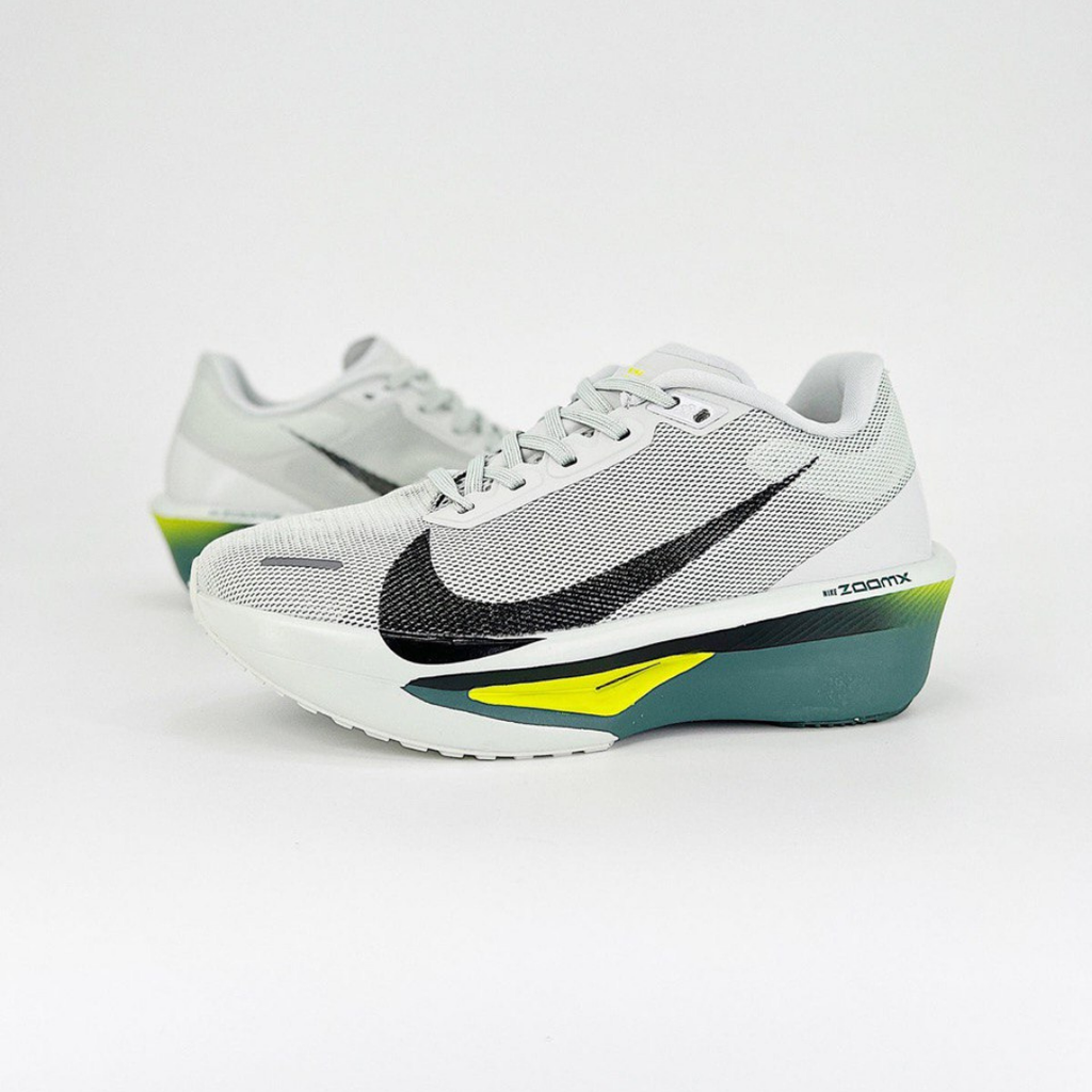 Nike Air Zoom Fly 6™ – Blanc Lumineux avec Vert Flash