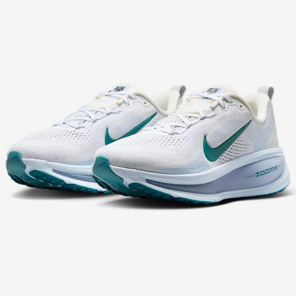 Nike Vomero 18™ – White Glow w/ Green Strike