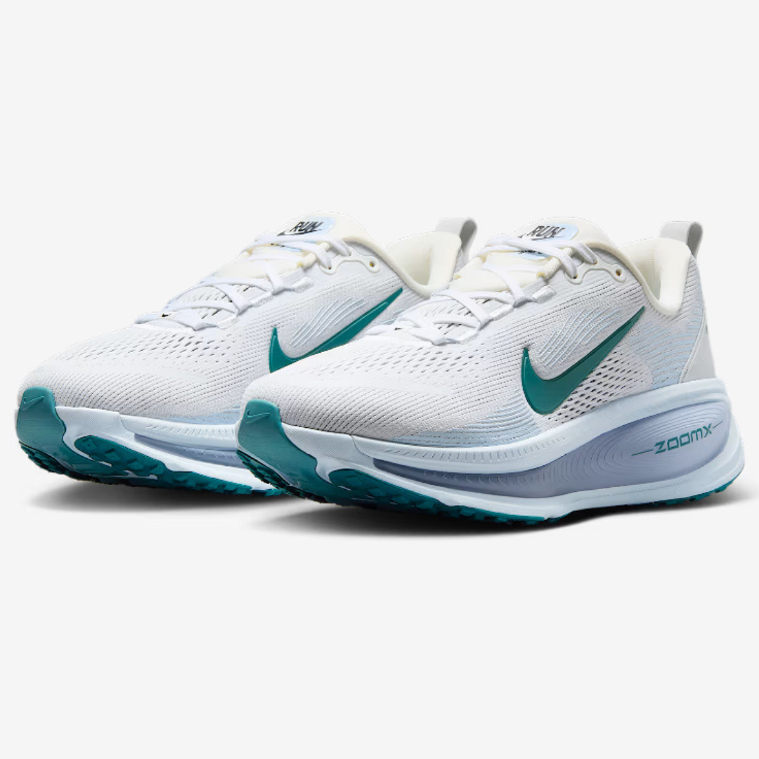 Nike Vomero 18™ – White Glow c/ Green Strike