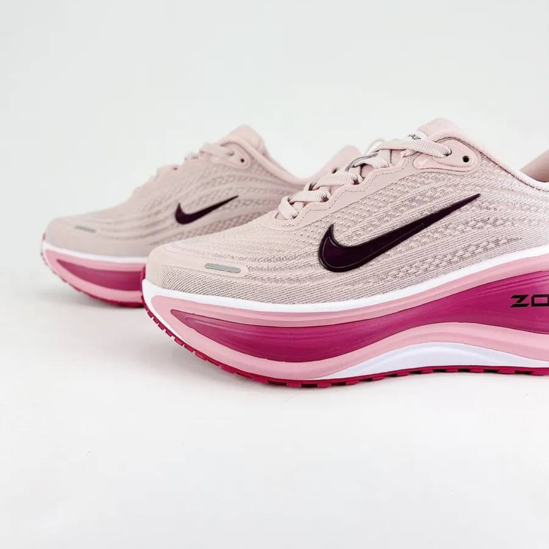 Nike Vomero Plus™ – Violet Pulse/Rose Glow