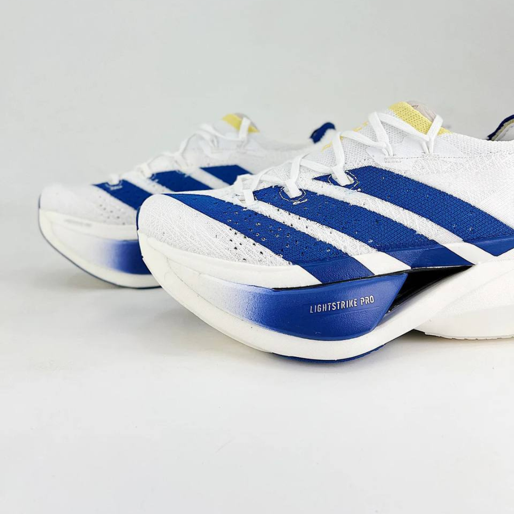 Adidas Adizero Prime X3 Strung™ – Blanc avec Bleu