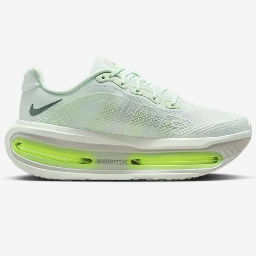 Nike Vomero Premium™ – White Glow et Green Strike