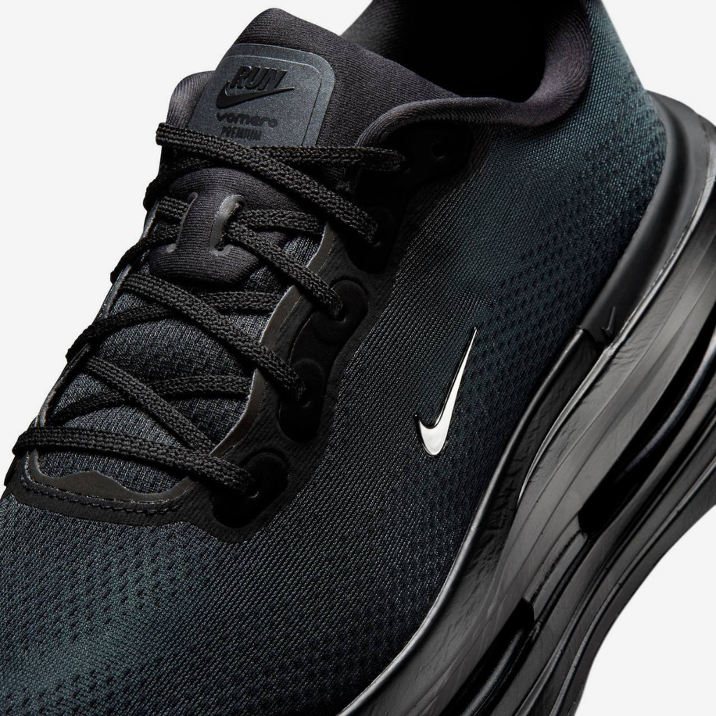 Nike Vomero Premium™ – Édition Triple Black