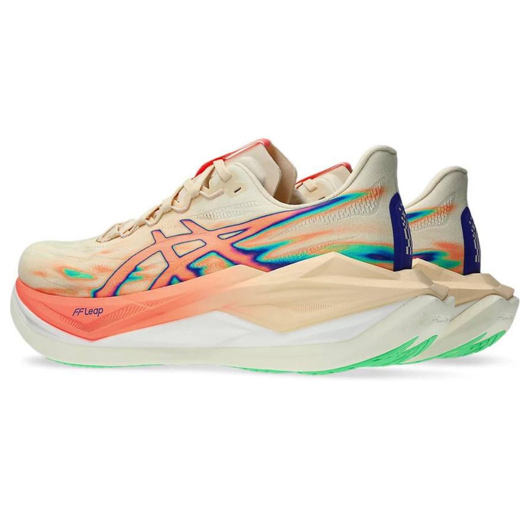 Asics Superblast 3 Unisexe™ – Beige avec Orange Clair