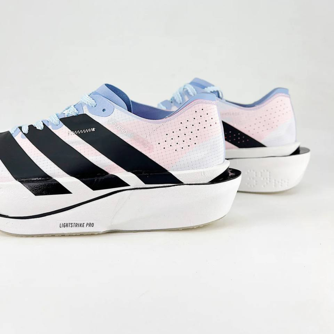 Hoka Carbon X3™ – Bleu Vibrant avec Orange Énergétique